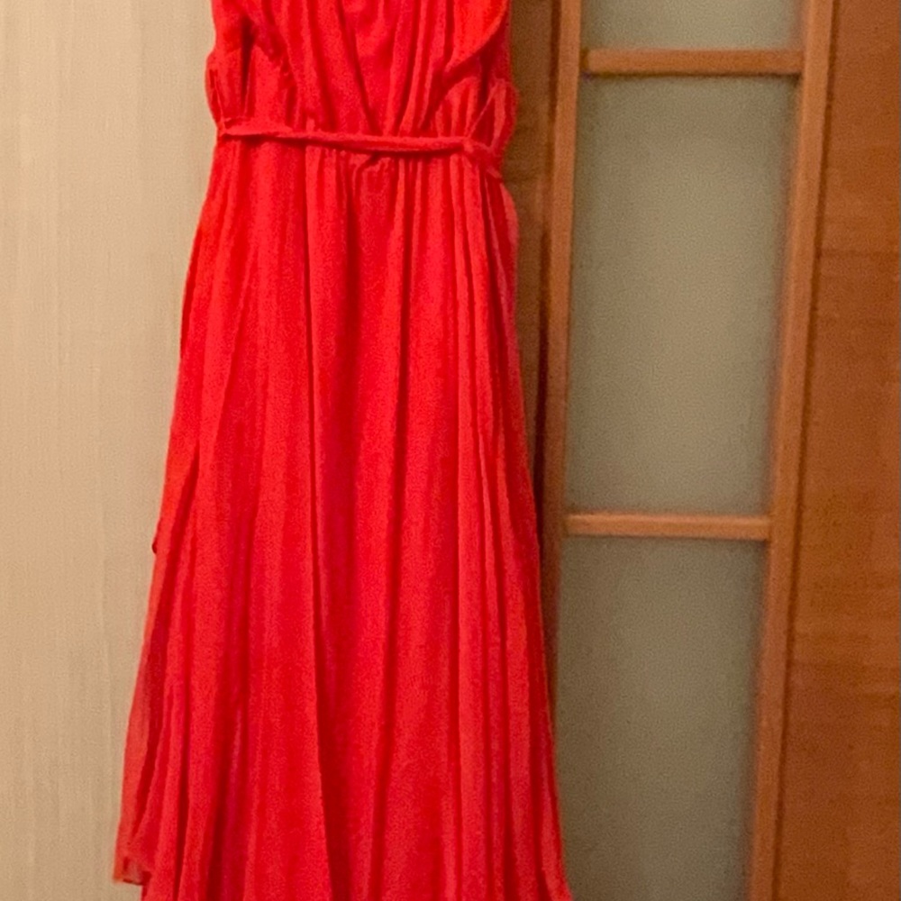 Haute Hippie Red STUNNING VNECK Dress - Picture 3 of 10